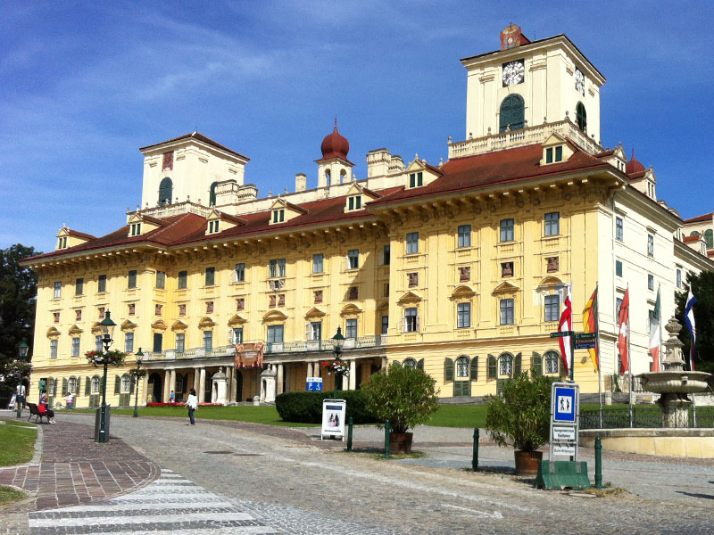 Technisches-Büro-Eipeldauer-Elektrotechnik-Schloss-Esterhazy